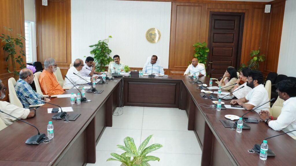 పి.వి. నరసింహారావు గారి పేరుతో ప్రత్యేక వారసత్వ పురస్కారం
