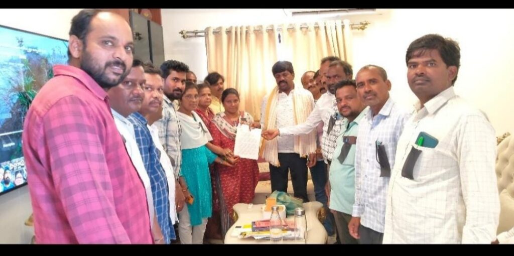సారు దయచేసి మా గోడు వినరూ….!