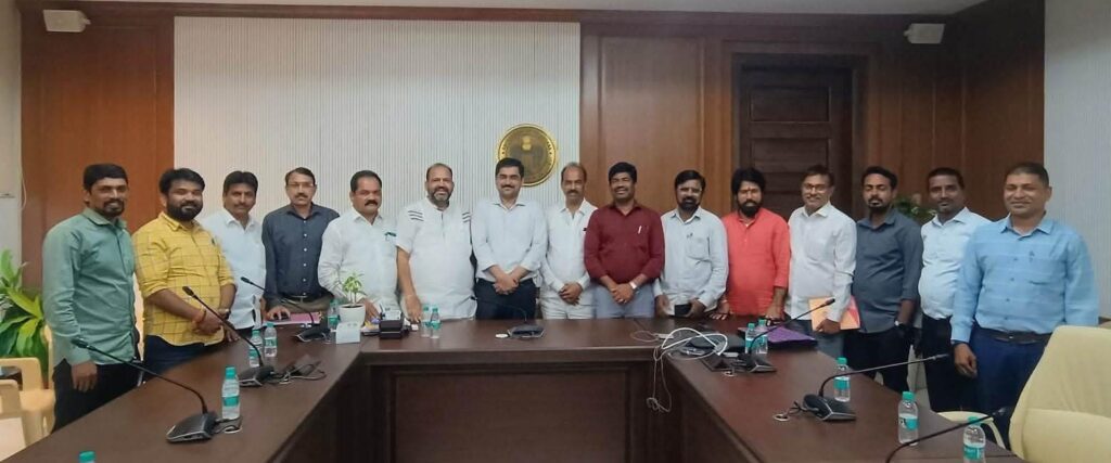 కార్పొరేట్ ఆసుపత్రుల ఏకాభిప్రాయంతో కొత్త EHS పథకం!