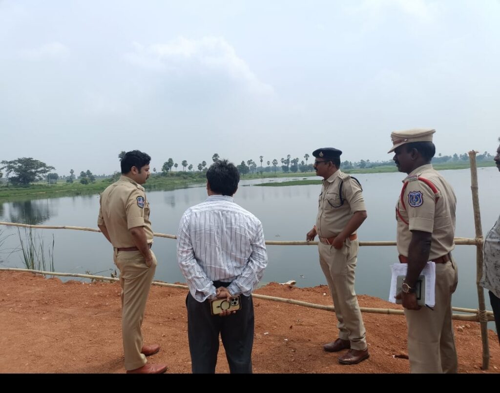 బొమ్మల చెరువులో వినాయక నిమజ్జన ఏర్పాట్లను పరిశీలించిన జిల్లా ఎస్పీ!