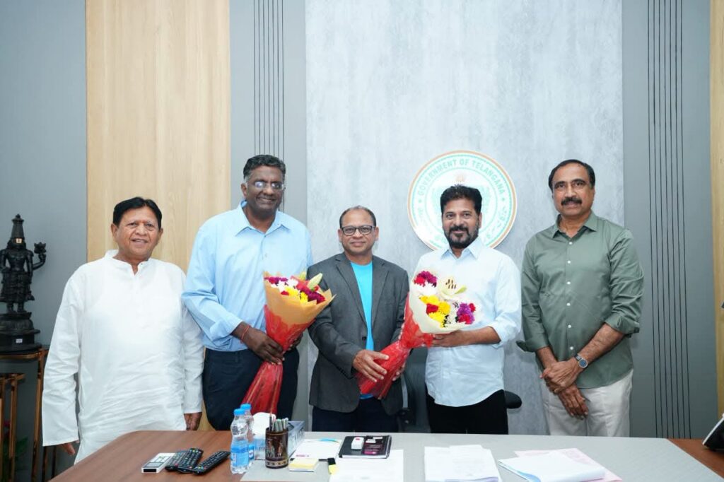 నిమ్స్ వైద్య బృందాన్ని అభినందించన ముఖ్యమంత్రి శ్రీ ఎ.రేవంత్ రెడ్డి
