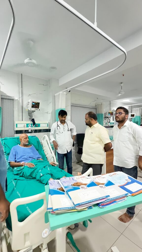 నిరుపేద కుటుంబానికి ఆర్థిక సహాయం అందించిన కంచర్ల భూపాల్ రెడ్డి: